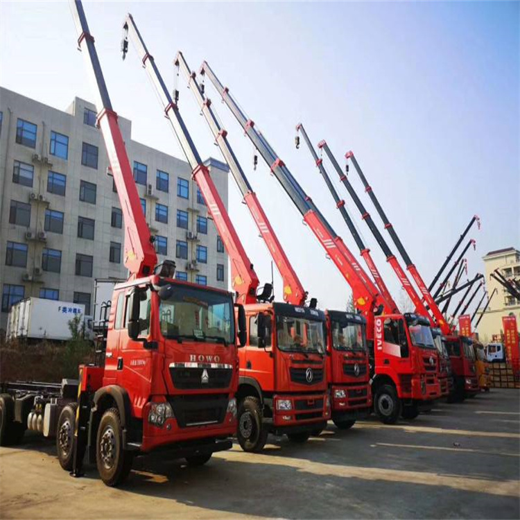 烟台莱山租专业吊车电话