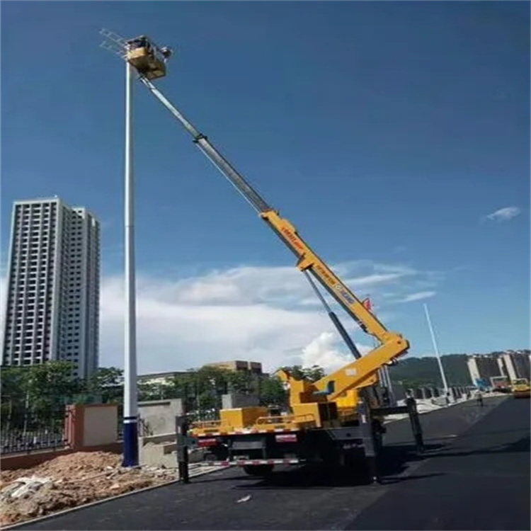 烟台莱山维修路灯的曲臂升降车出租