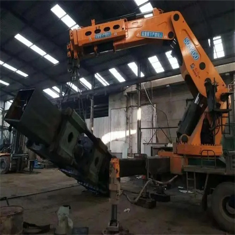 烟台莱山130吨折臂吊车出租吊机租赁附近电话