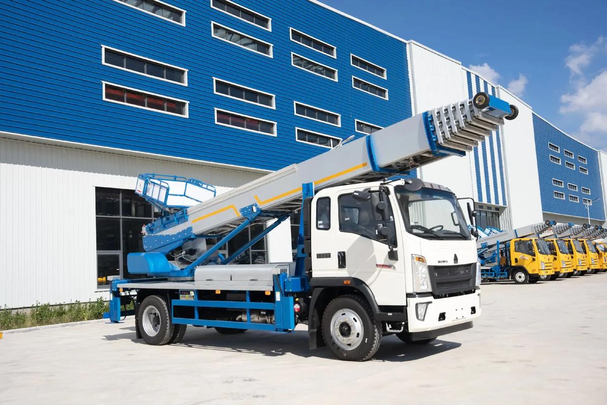 烟台莱山出租云梯车高空作业车 建筑垃圾搬运